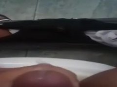 Egyptian Gay Masturbates on Toilet and Gets Cumshot in Arab Video