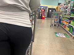 Walmart flasher shows off fat ass of mom in public