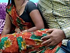 Vidéo de sexe d'une fille hindi mettant en vedette son beau-frère et sa belle femme
