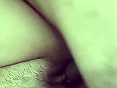 Vídeo HD completo de cara indiano com bunda grande fodendo a buceta da namorada