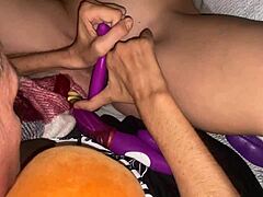 Assfucking babe Breezybri88 closes in on climax before quadriplegic boss delivers