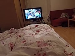 Video porno fatto in casa di patrigno e giovane figlia